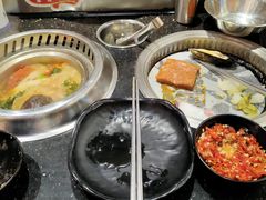 -钱小主·自助回旋烤肉火锅餐厅(东方新天地店)
