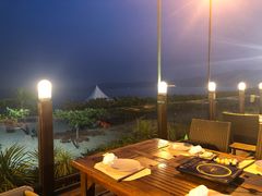 露天位-渔家火锅·海鲜自助餐·演艺(亚龙湾天域酒店)