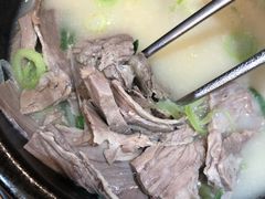 牛杂汤-神仙雪浓汤(弘大店)