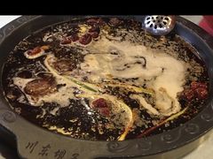 -川东坝子火锅(宝龙店)
