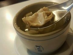 酸菜肚片汤-阿水狮猪脚大王(台中公园店)