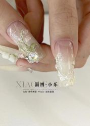 点击看大图 -小乐化妆美甲半永久培训学校