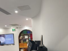 -聚云奢二手奢侈品黄金手表包包回收·中古店(三里屯总店)