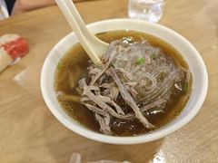 -佬钱湾仔(衣裳街店)