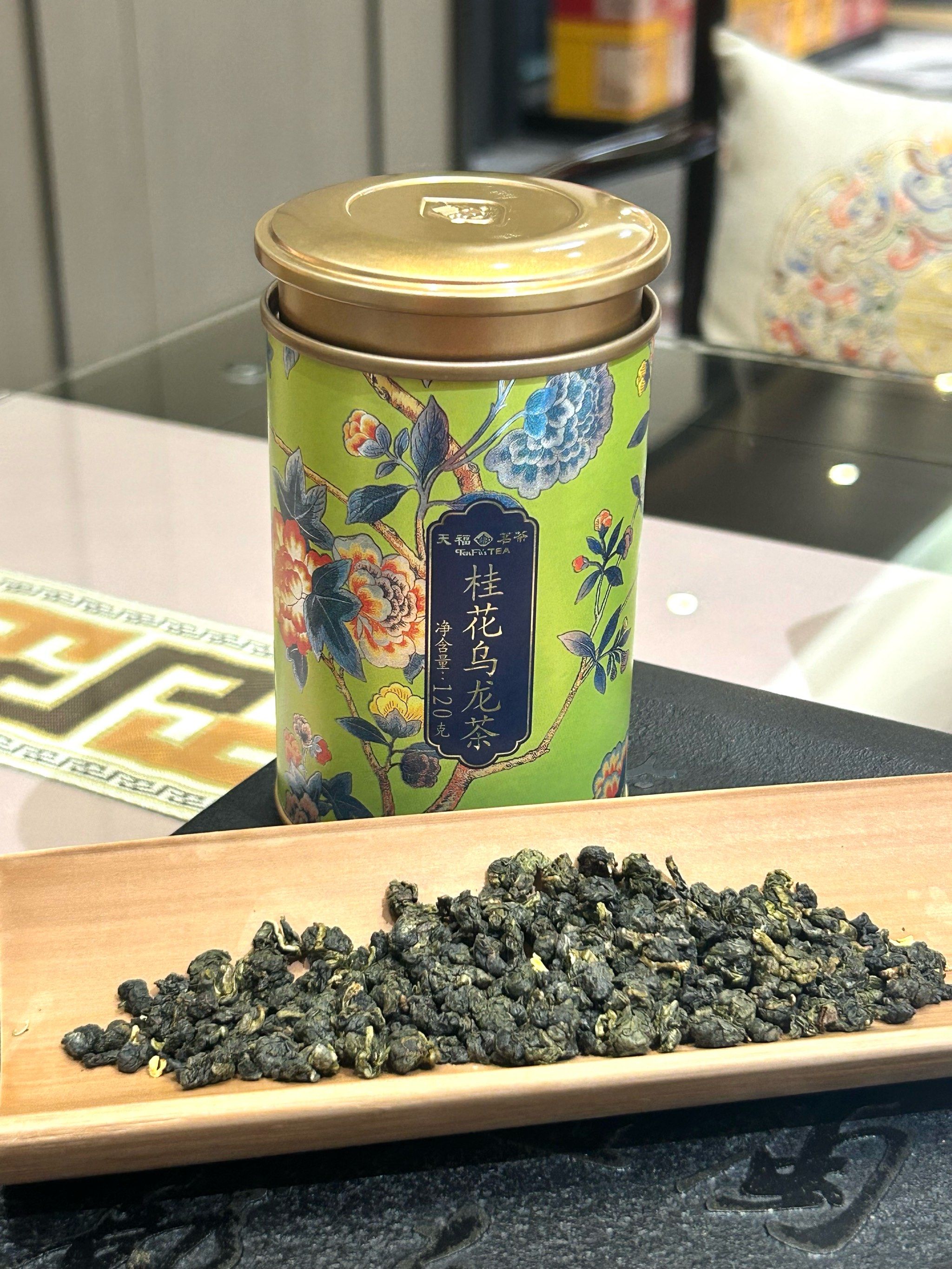 秋季少不了一杯桂花乌龙茶