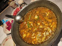 -吃城都·鱼蛙火锅(西玉龙街店)