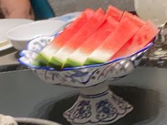 -忆江南·临江鱼馆