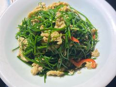-伊带伊路新疆美食府(呼家楼店)
