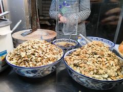 瓜子-老马家马蓉蛋菜夹馍·腊牛肉夹馍(回民街店)