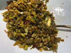 -坛宗剁椒鱼头(河西王府井店)