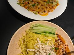 -麻六记(凤凰汇店)