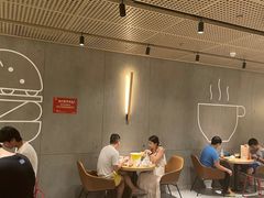 大堂-麦当劳(前海店)
