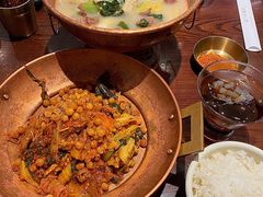 -成都你六姐·牛肉冒菜(城市集市合生汇店)