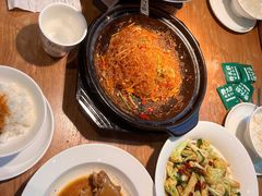 砂锅粉丝煲-费大厨辣椒炒肉(万家丽一店)