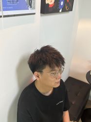 -即型男士理发工作室