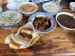 -穆得·老周家牛肉烧饼(普利街店)