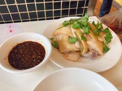 -月亮房·白斩鸡(娄山关路店)