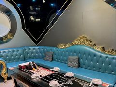 -路边边.炒菜烧烤.音乐餐厅(良乡长虹店)