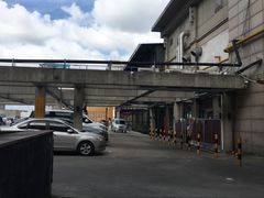 -长江国际商业购物中心·停车场