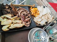 -蘑统田下·野生菌火锅