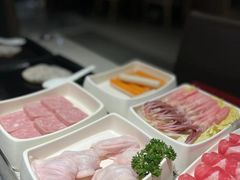 -海底捞火锅(奥体南路店)