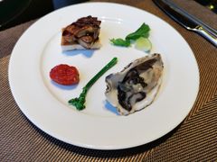 生蚝-大中华希尔顿酒店-念自助餐·嗨啤·小龙虾
