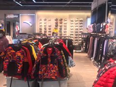 -法雅体育工厂店(皂君庙路店)