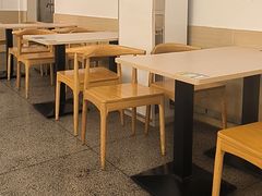 -同济大学本部学苑饮食广场