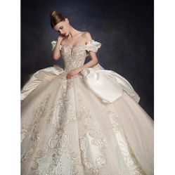 -金海岸婚纱摄影(塘沽店)