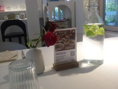 -春树下·树屋花房西餐厅(罍街AS1980店)