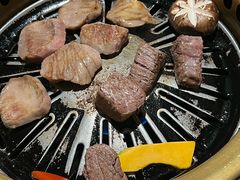 -炼火烤肉店