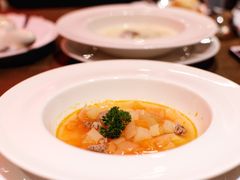 蔬菜牛肉汤-卡本妮法餐厅·北京和平宾馆
