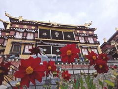-噶丹松赞林寺