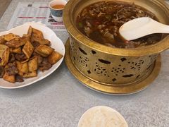 -汗腾格里·风味餐厅(新疆驻京办店)
