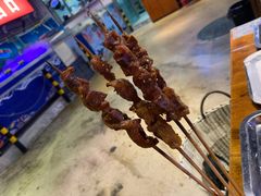 小腰-马路牙子地桌烤肉(工体店)