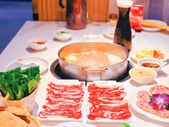 -犇鼎牛潮汕牛肉火锅(新辰里学清路店)