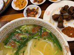 -桥香园云南过桥米线(金马碧鸡店)