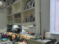 -修卜凡二手严选店·手机维修·回收租赁(川沙地铁站店)