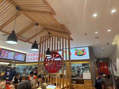 -南城香·饭香串香馄饨香(青年路店)