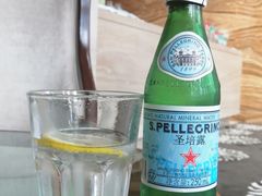 -上海中航虹桥机场泊悦酒店
