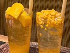 -三出山火锅(南京万象天地店)