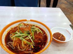 -三姐妹冷面馆(保卫路店)