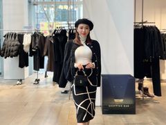 -URBAN REVIVO(深圳华润万象天地店)