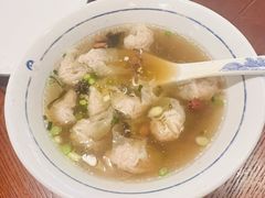 -汪一挑馄饨(老街店)