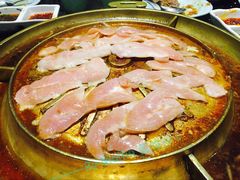 -猪啊牛呀羊啊铜盘烤肉(正大广场店)