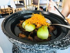 鲍鱼猪手煲-茶宴·美食地标餐厅(沙坡尾店)