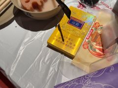 -肥肥虾庄·金牌油焖大虾(杨园滨江时代walk店)