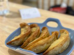 -老新隆牛肉锅贴(新街口店)