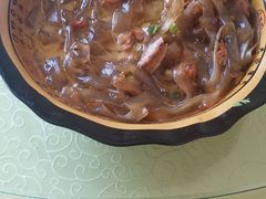 -华龙特色大骨鸡农家菜馆