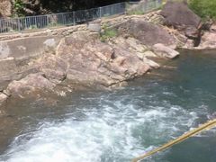 -安吉龙王山峡谷漂流